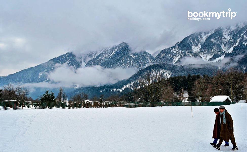 Bookmytripholidays | Hills and Valley getaway Kashmir | Luxury tour packages